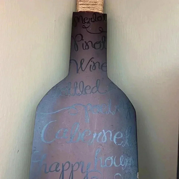 Wine sign- by New View Designa - Picture 2 of 5
